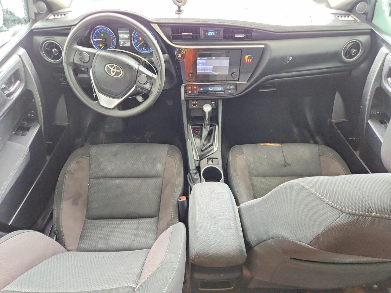 TOYOTA COROLLA 2018 — 9