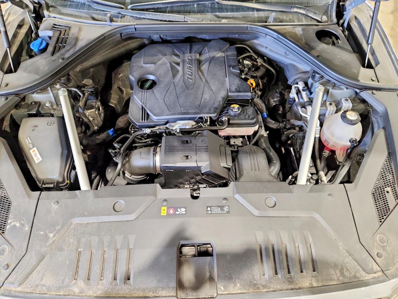 GENESIS GV70 2023 — 13