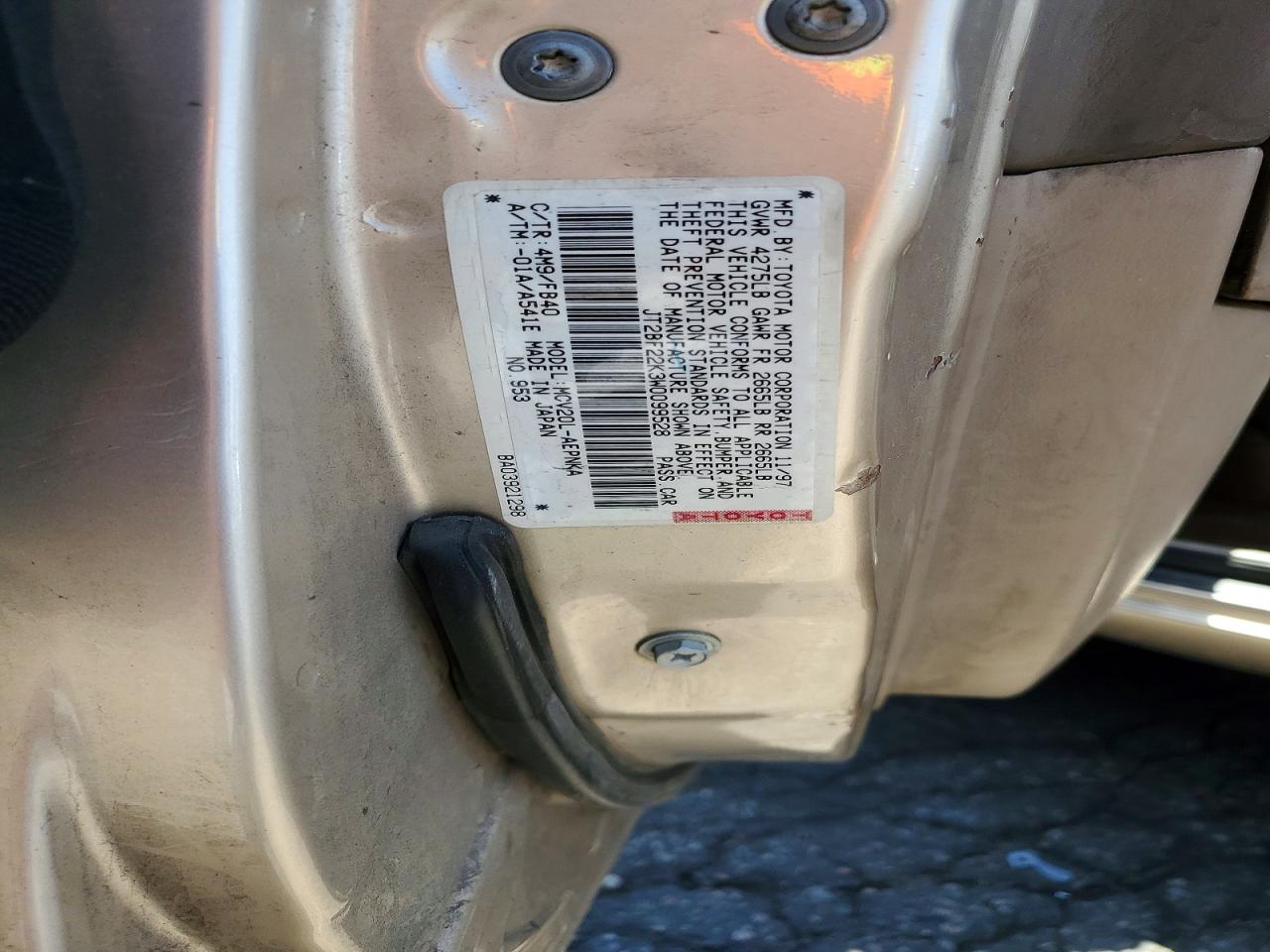 TOYOTA CAMRY 1998 — 13