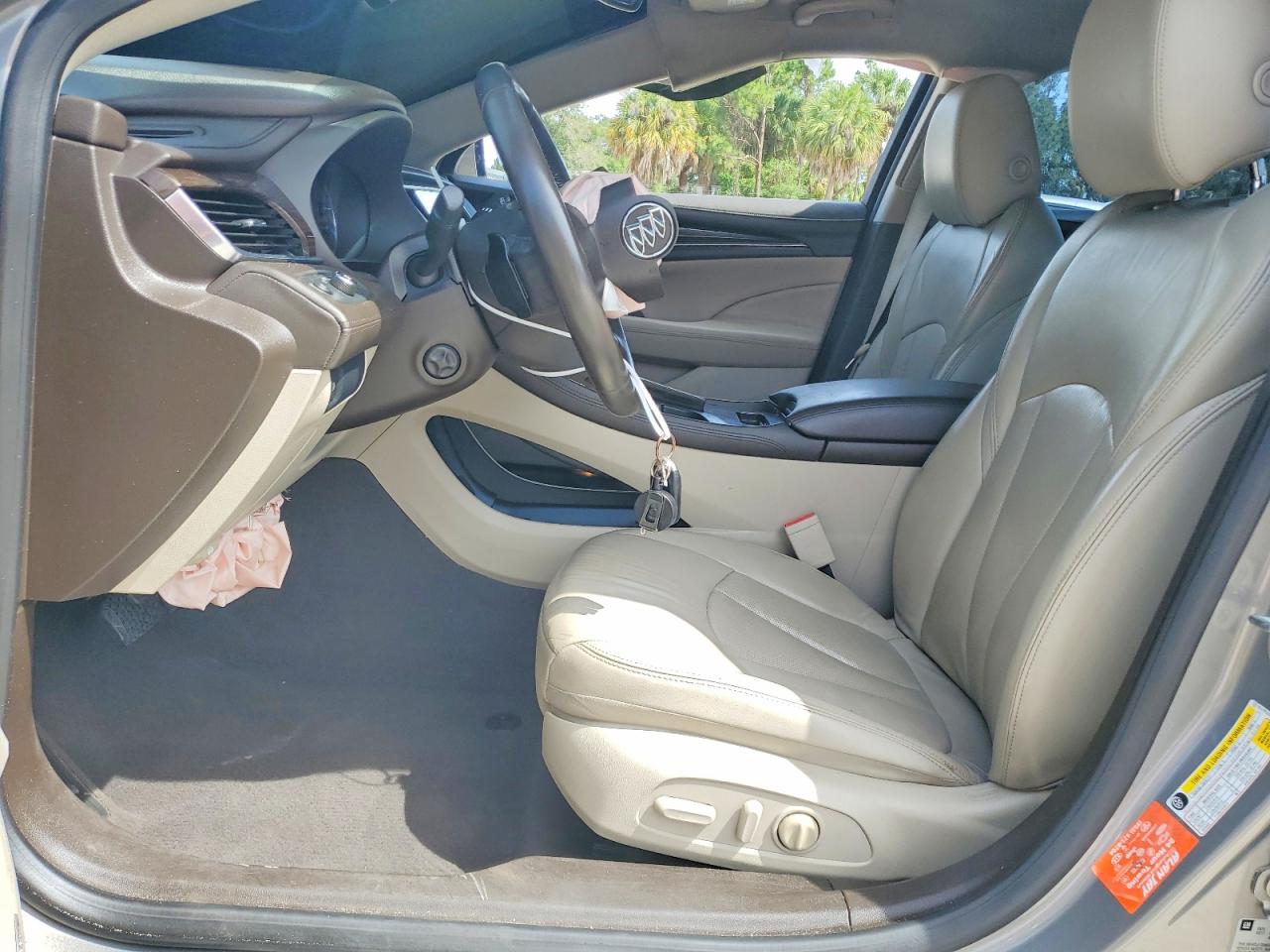 BUICK LACROSSE 2017 — 8