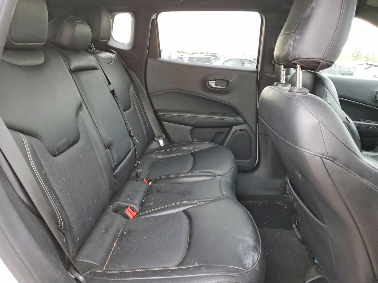 JEEP COMPASS 2021 — 12