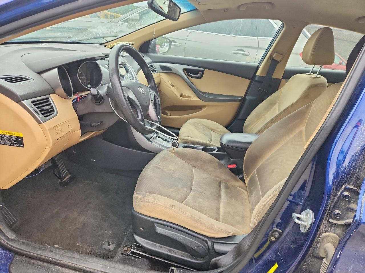 HYUNDAI ELANTRA 2013 — 8
