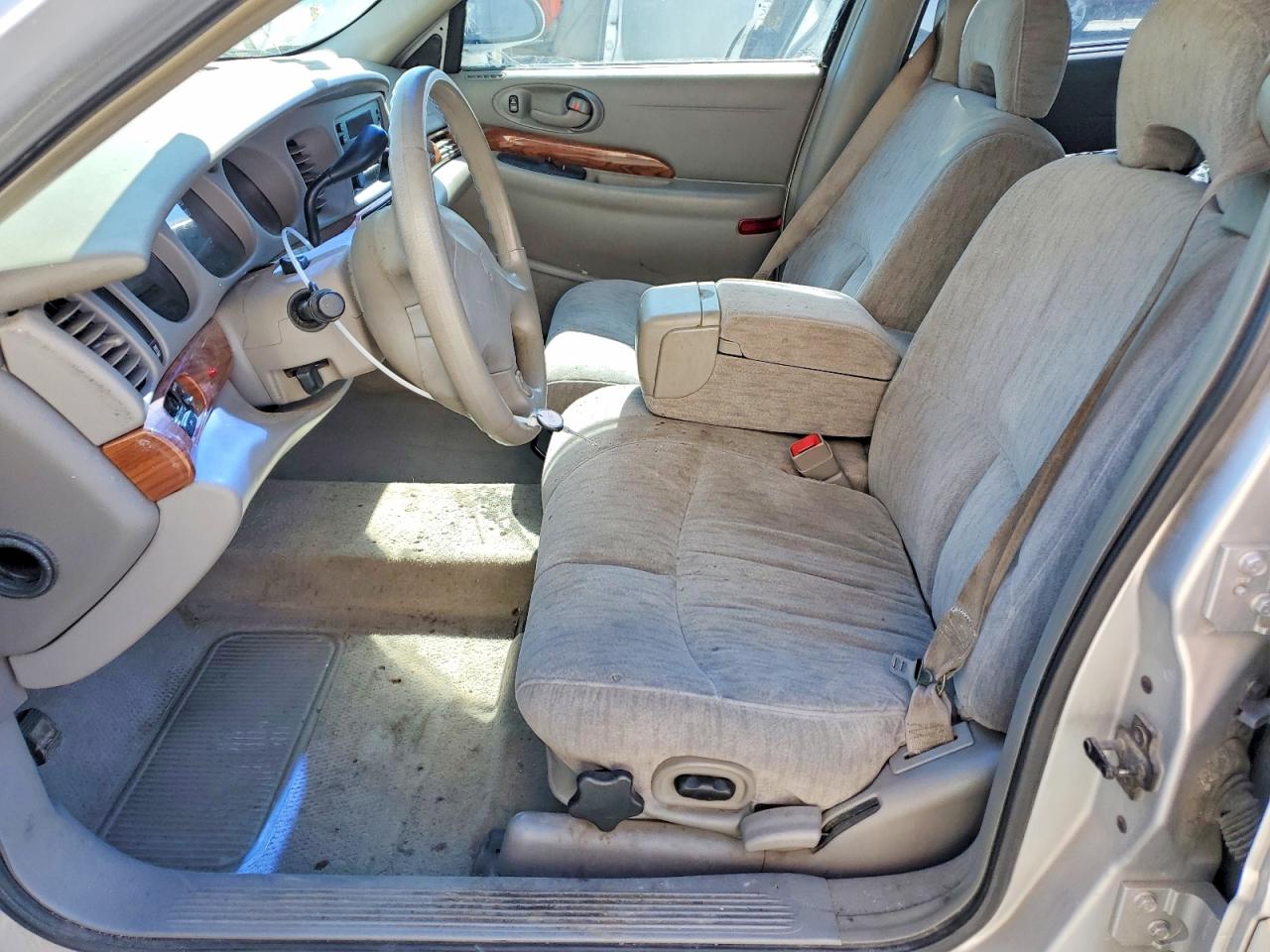 BUICK LESABRE 2002 — 8