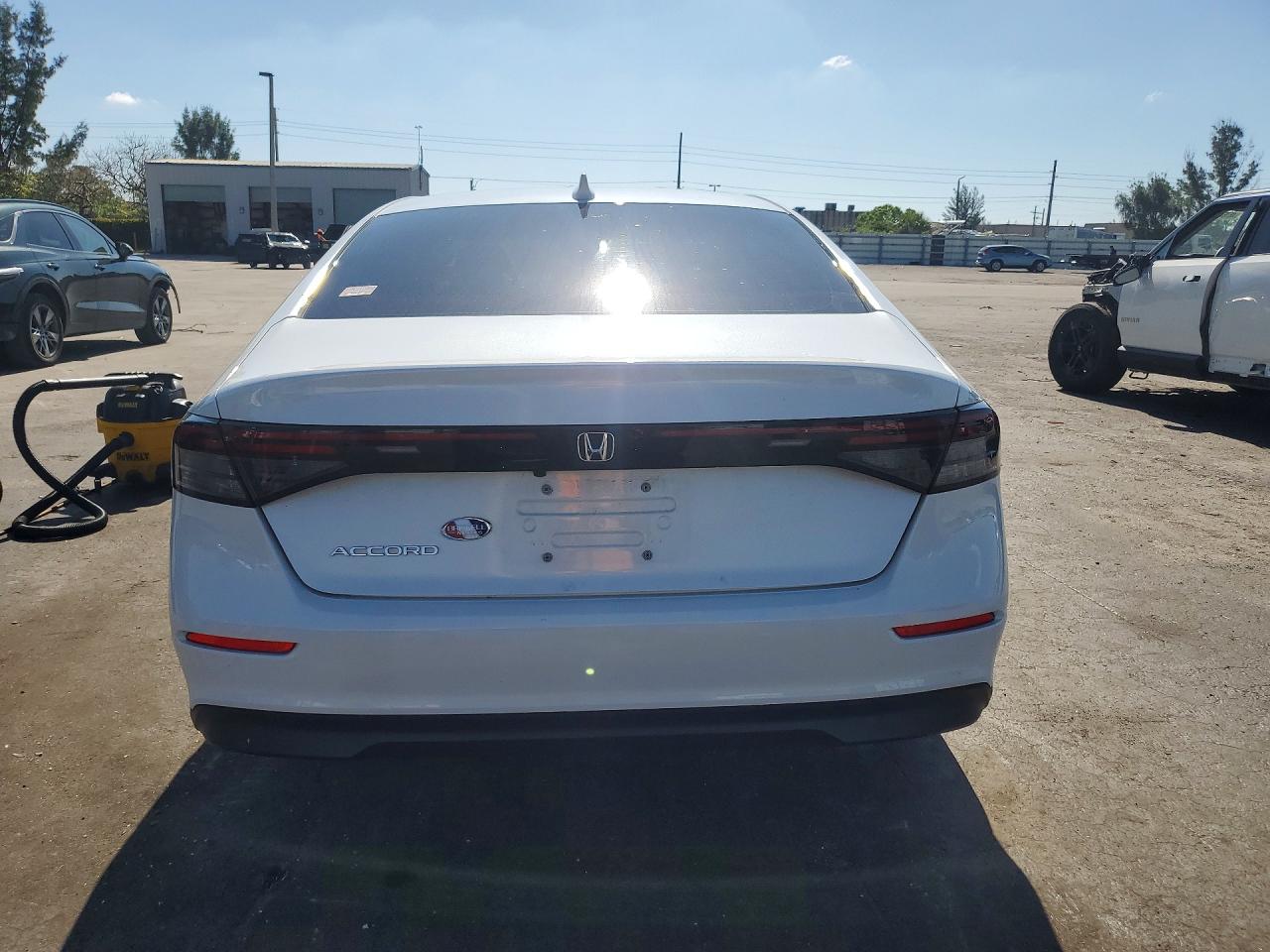 HONDA ACCORD 2024 — 7