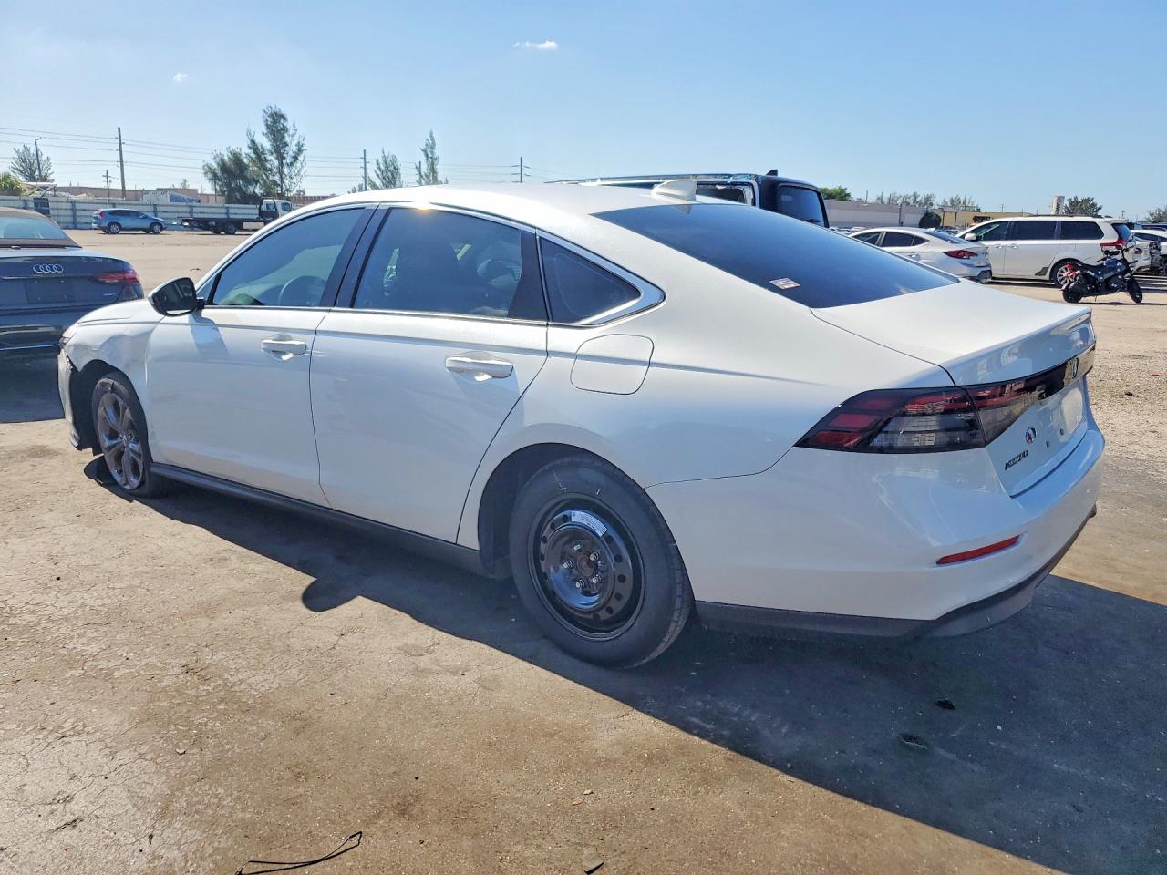 HONDA ACCORD 2024 — 3