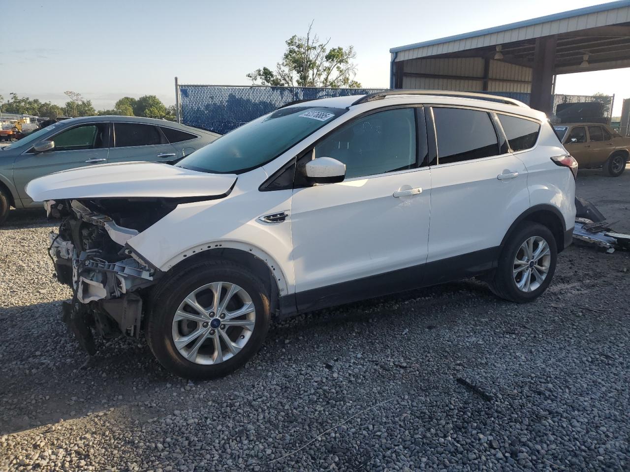 FORD ESCAPE 2017 — 2