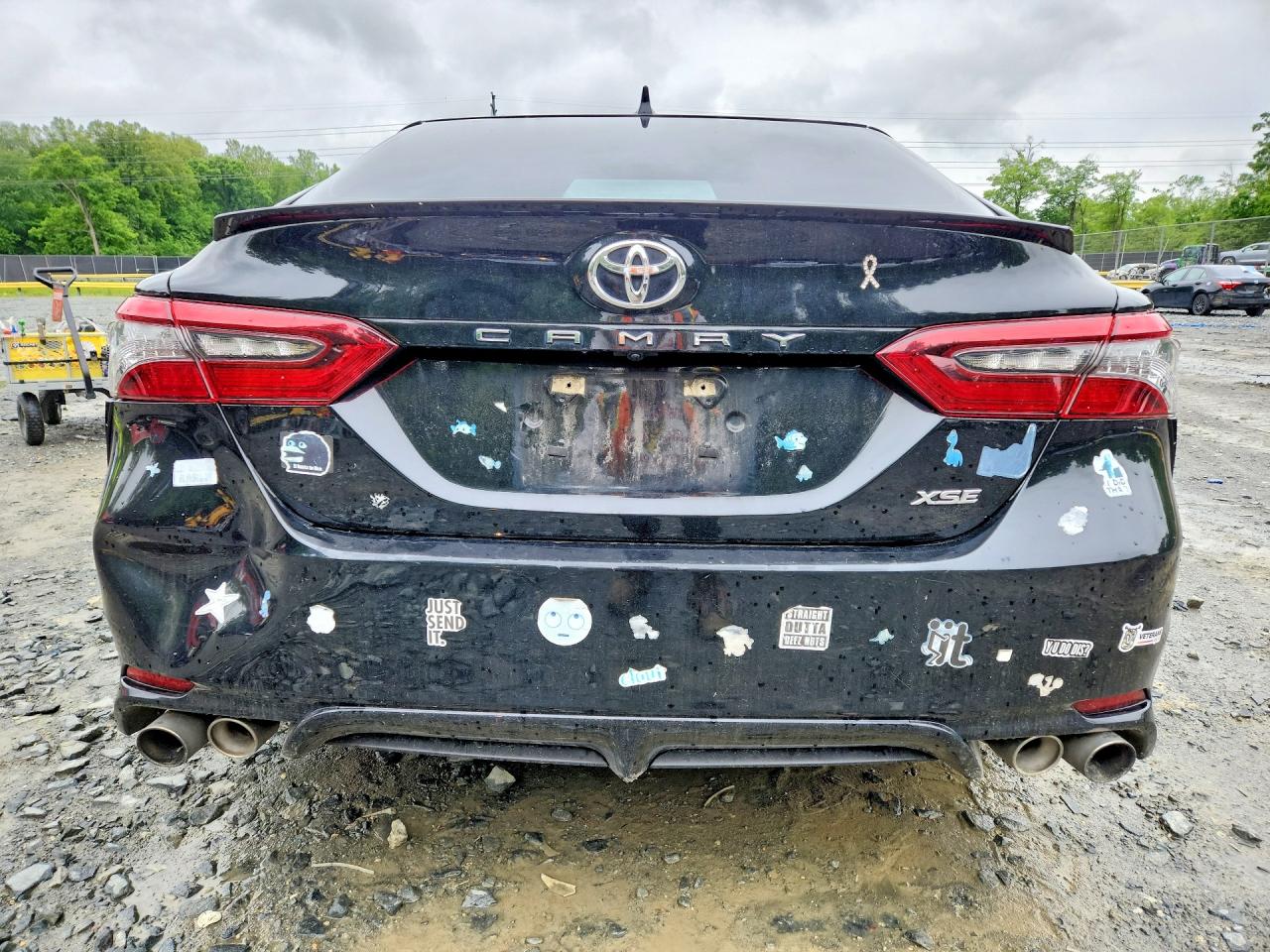 TOYOTA CAMRY 2021 — 7