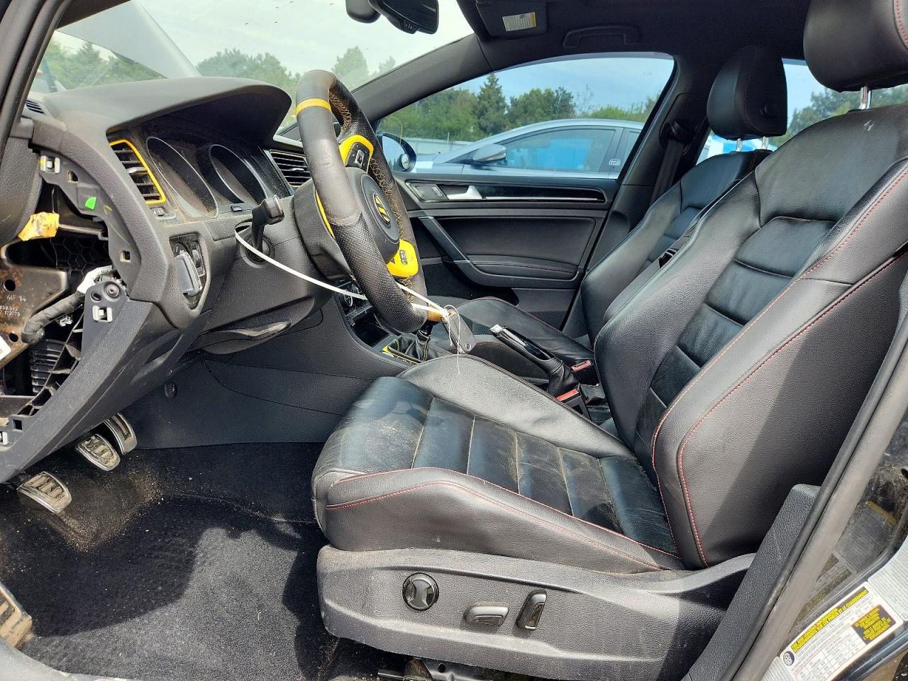 VOLKSWAGEN GTI 2015 — 8