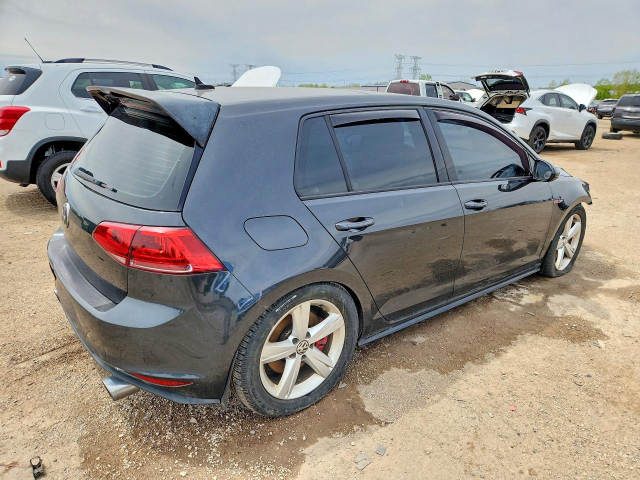 VOLKSWAGEN GTI 2015 — 4