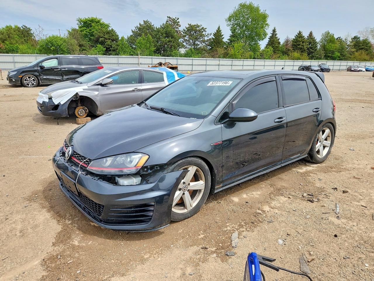 VOLKSWAGEN GTI 2015 — 2