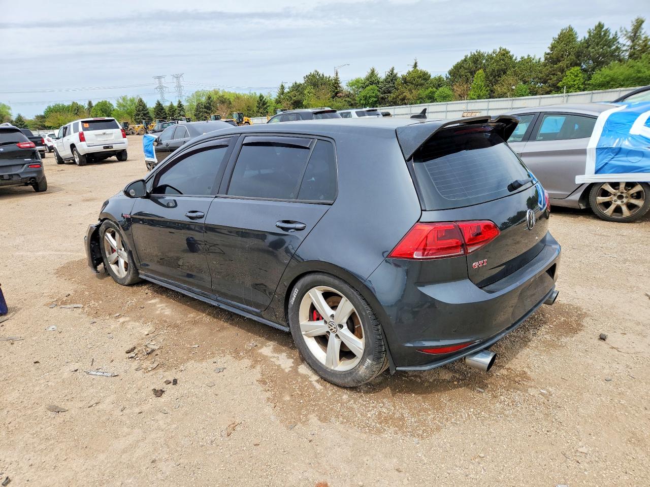 VOLKSWAGEN GTI 2015 — 3