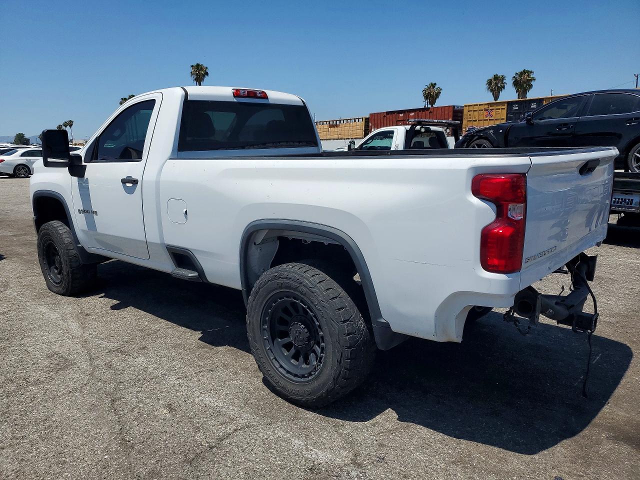CHEVROLET SILVERADO 2022 — 3