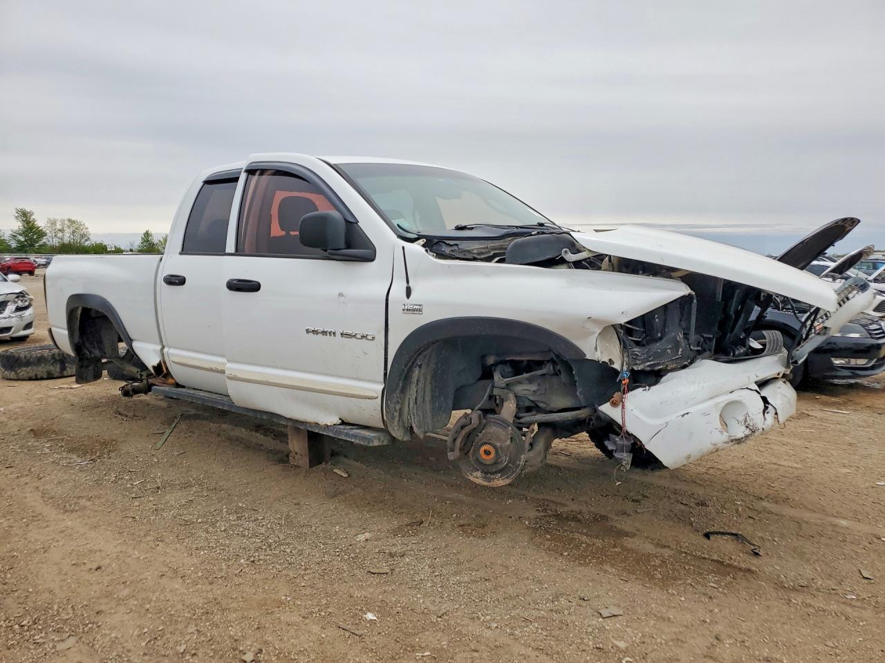 DODGE RAM 1500 2005 — 5
