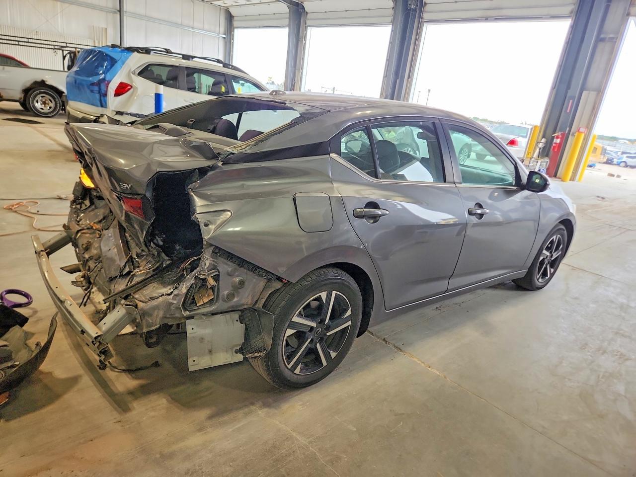 NISSAN SENTRA 2024 — 4
