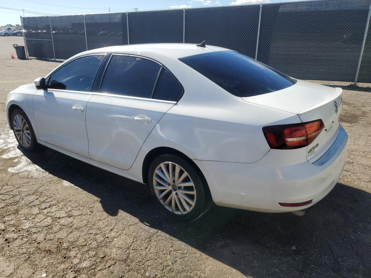 VOLKSWAGEN JETTA 2016 — 3
