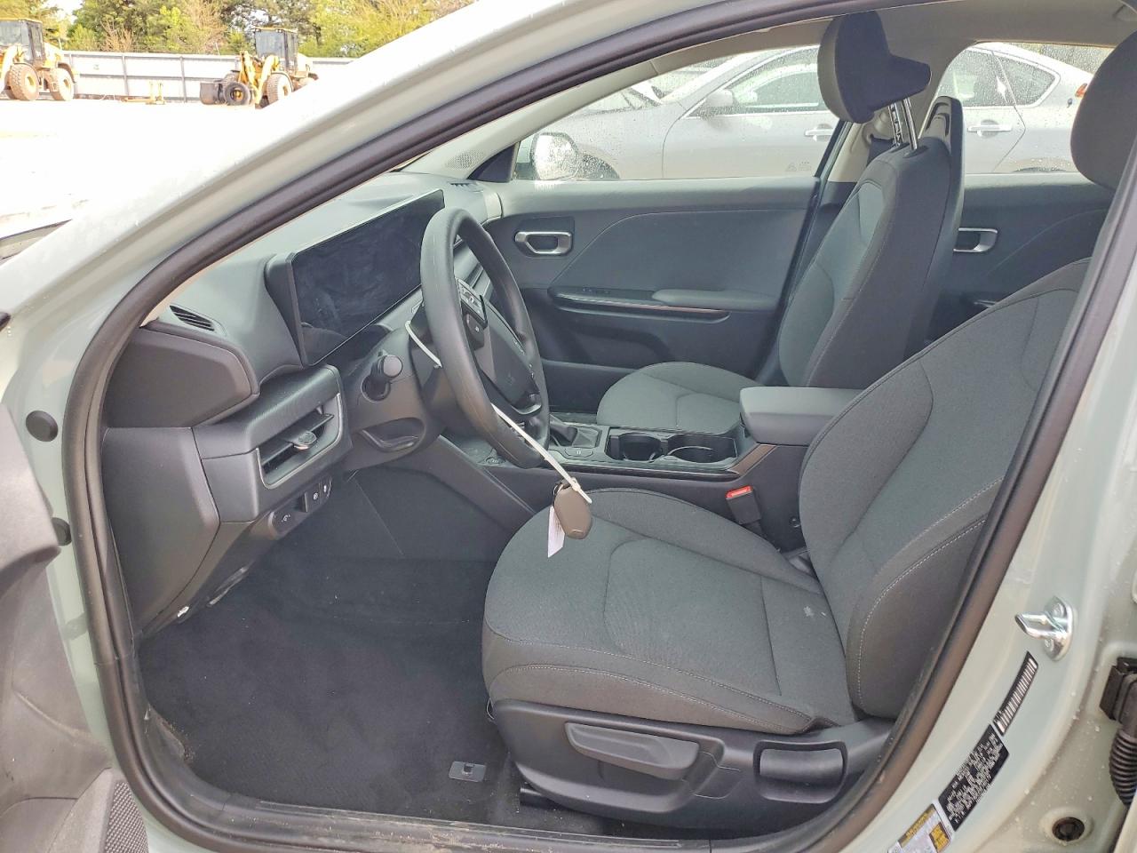 KIA K4 2025 — 8