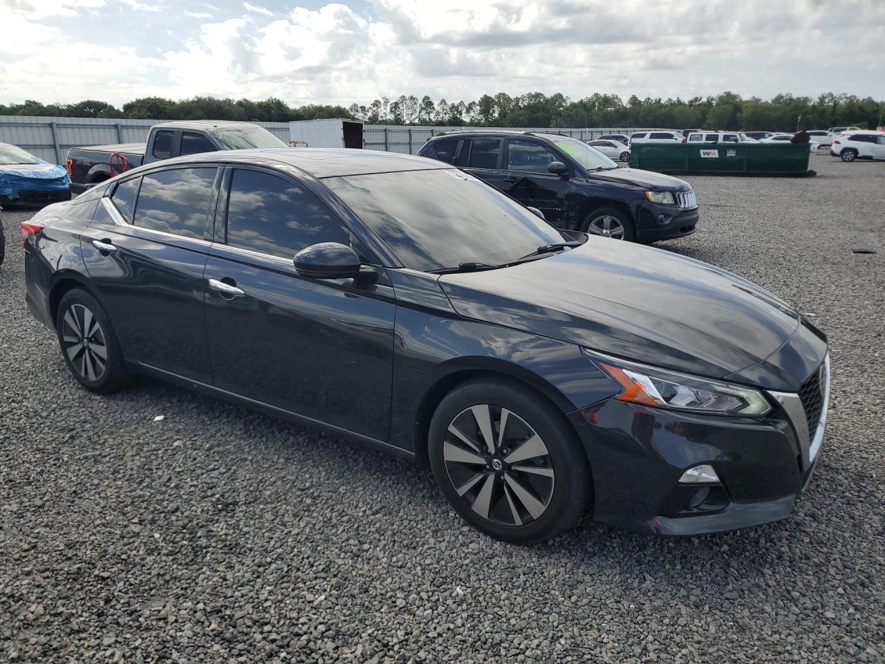 NISSAN ALTIMA 2020 — 5