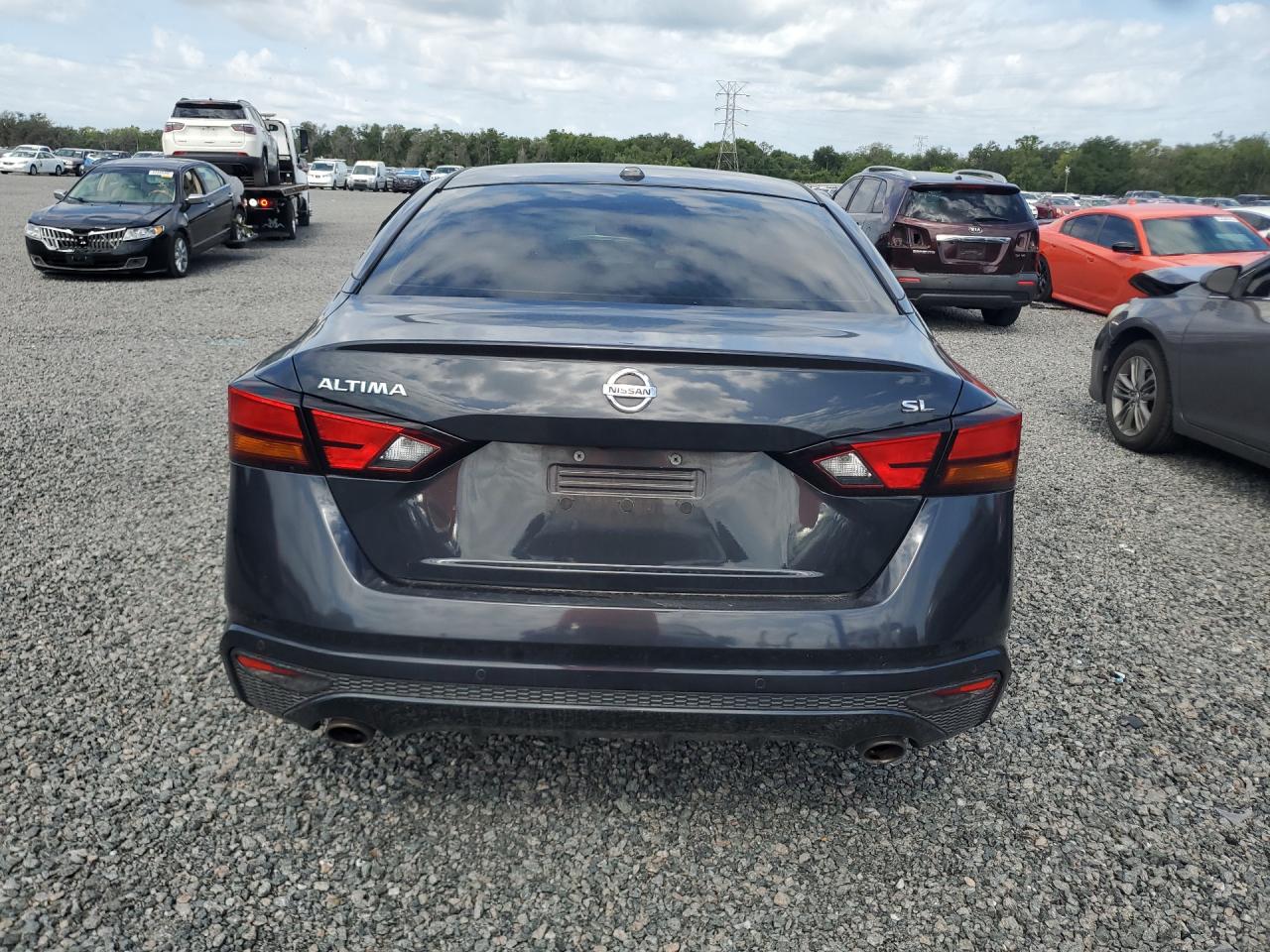 NISSAN ALTIMA 2020 — 7