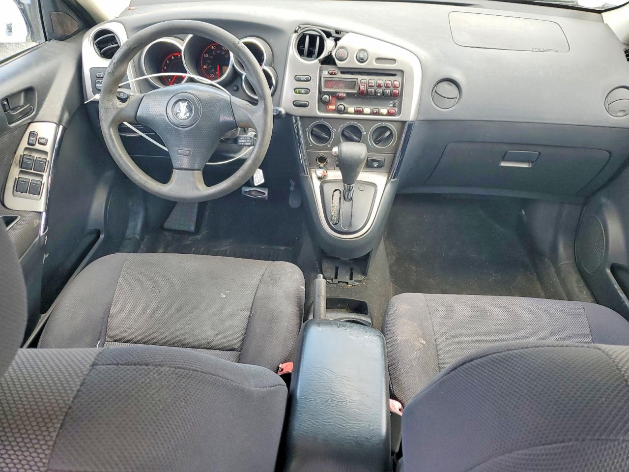 PONTIAC VIBE 2004 — 9