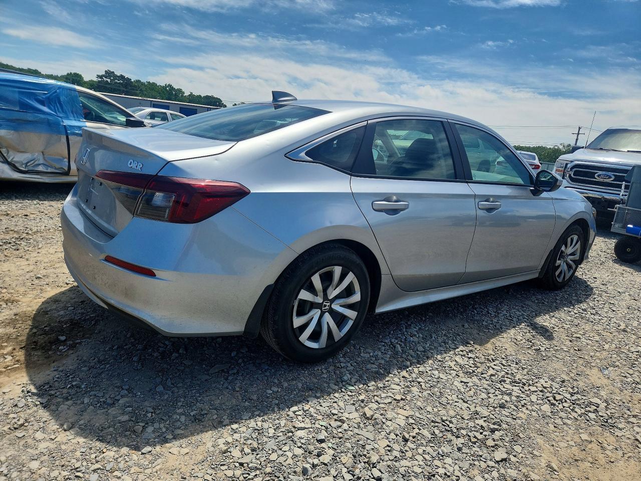 HONDA CIVIC 2026 — 4
