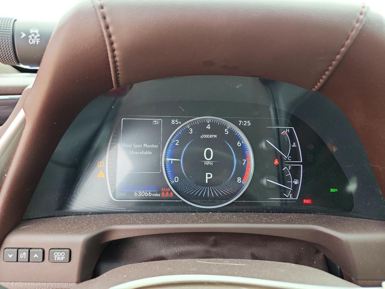 LEXUS ES 2019 — 10