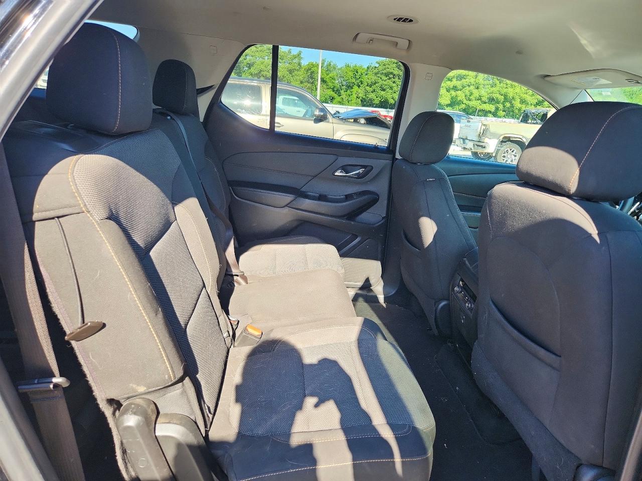 CHEVROLET TRAVERSE 2020 — 12