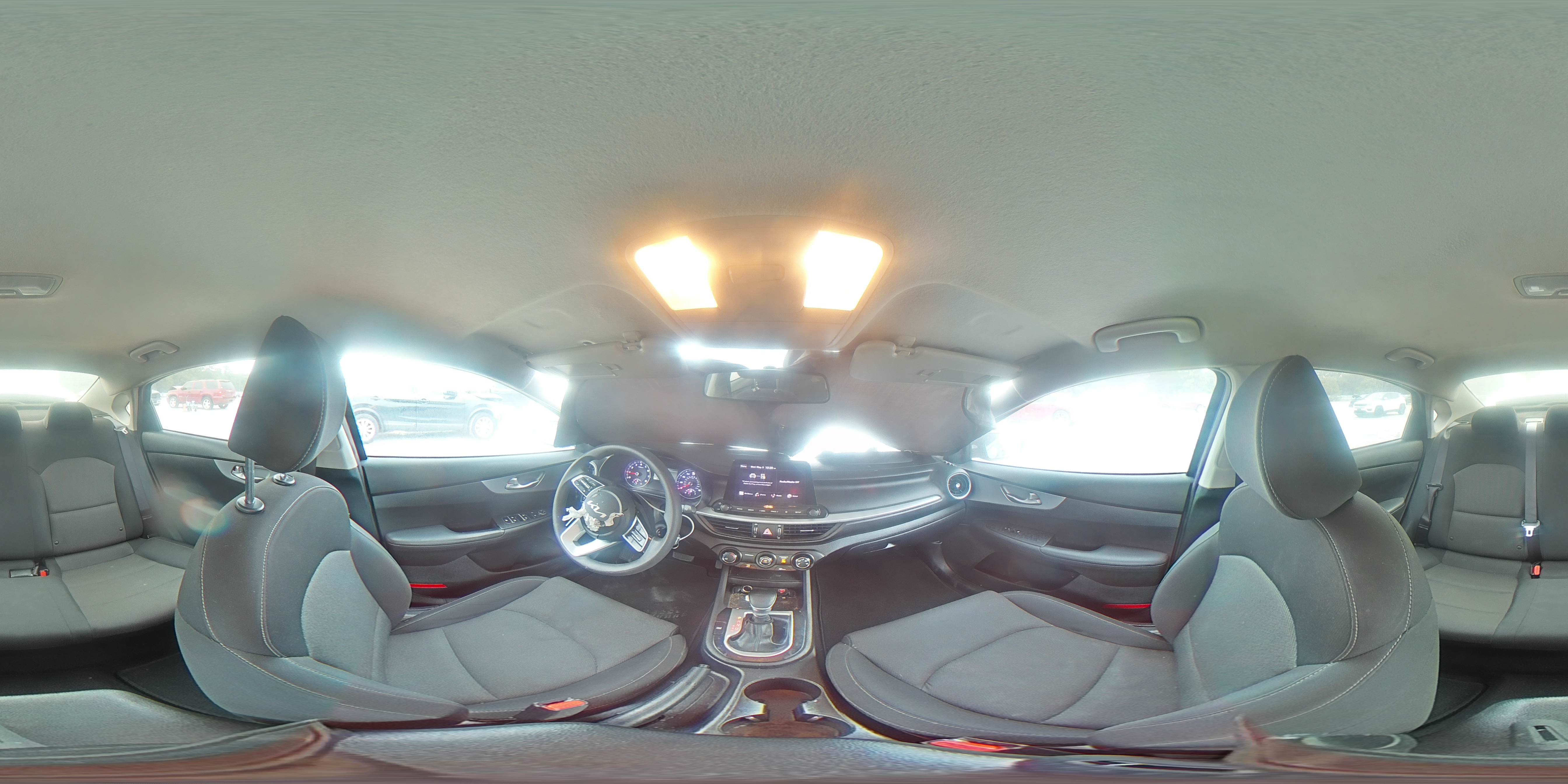 KIA FORTE 2024 — 14
