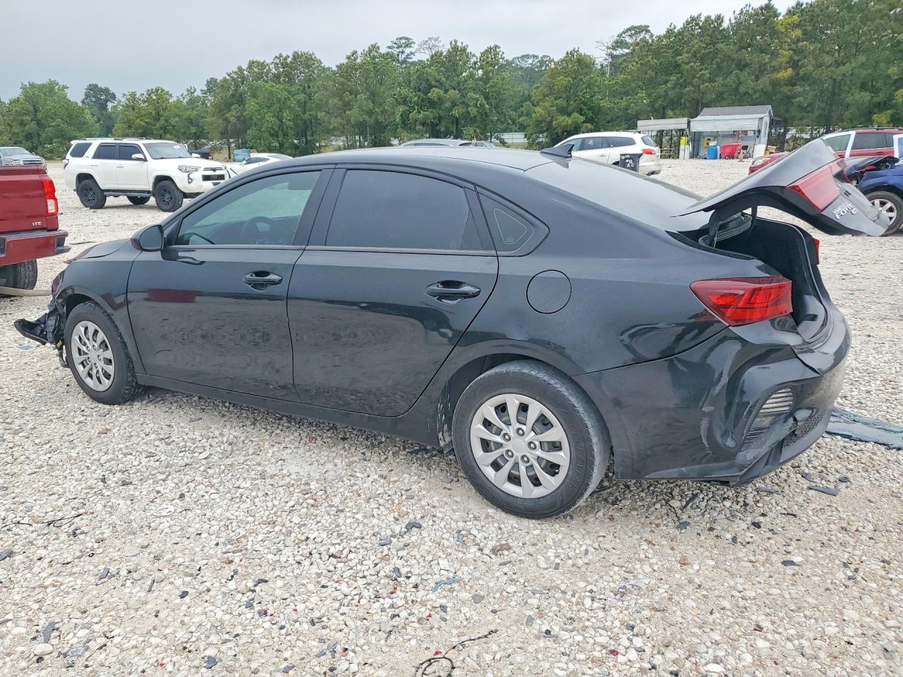 KIA FORTE 2024 — 3