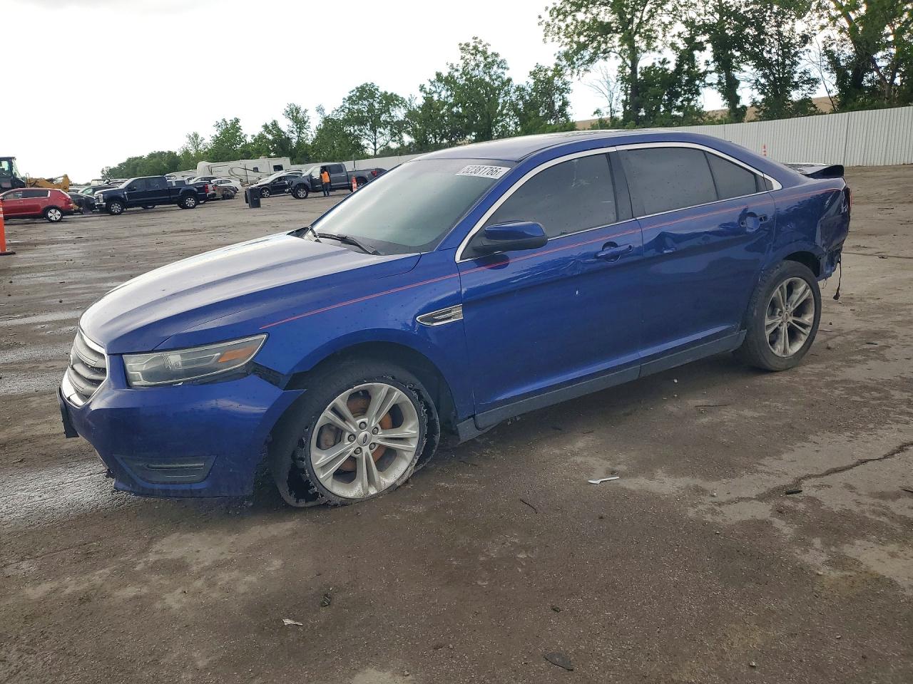 FORD TAURUS 2015 — 2