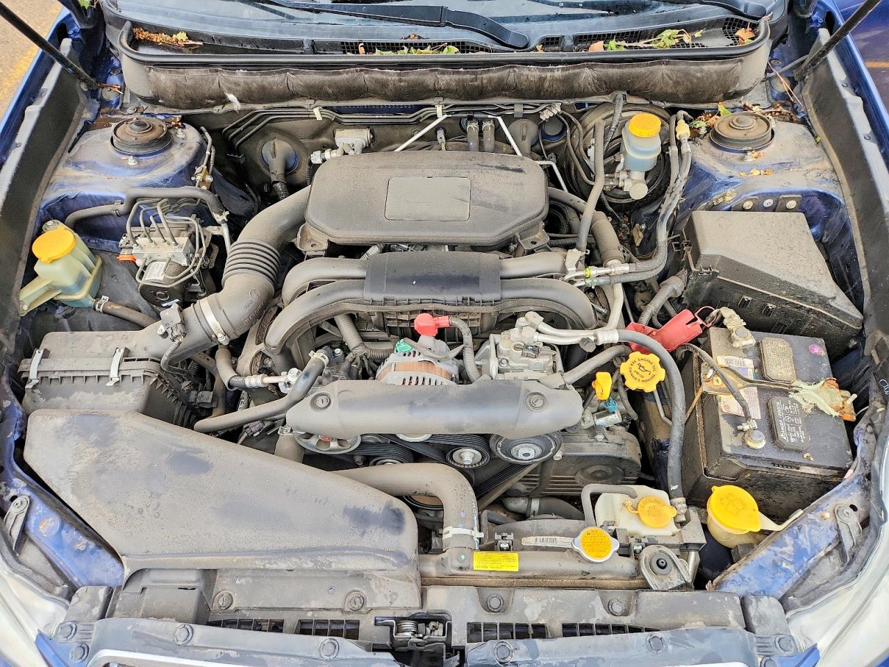 SUBARU LEGACY 2011 — 12