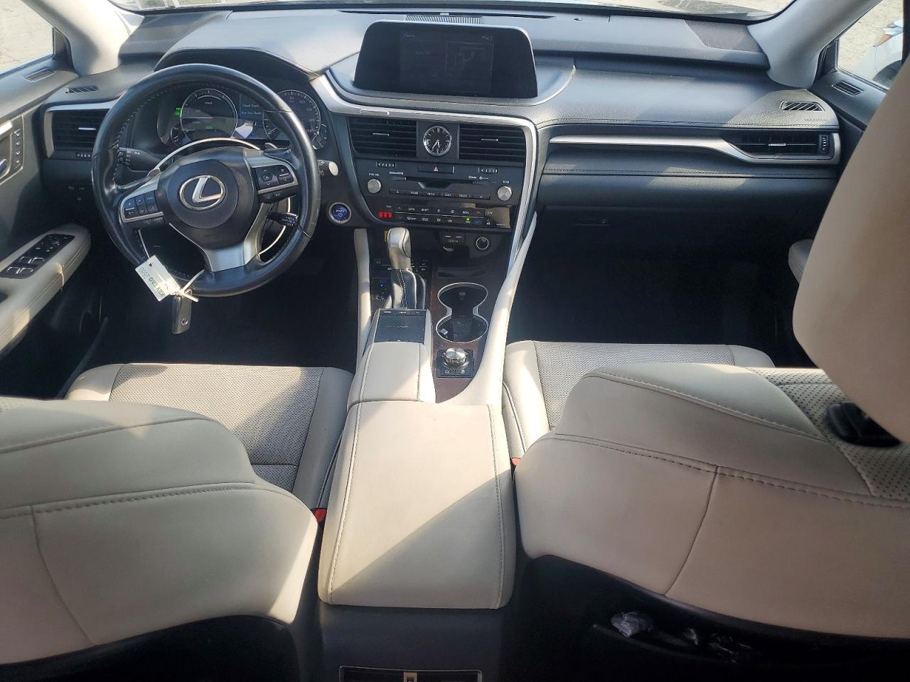 LEXUS RX 2021 — 9
