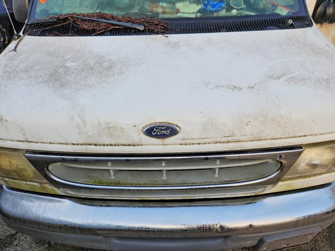 FORD ECONOLINE 1998 — 12
