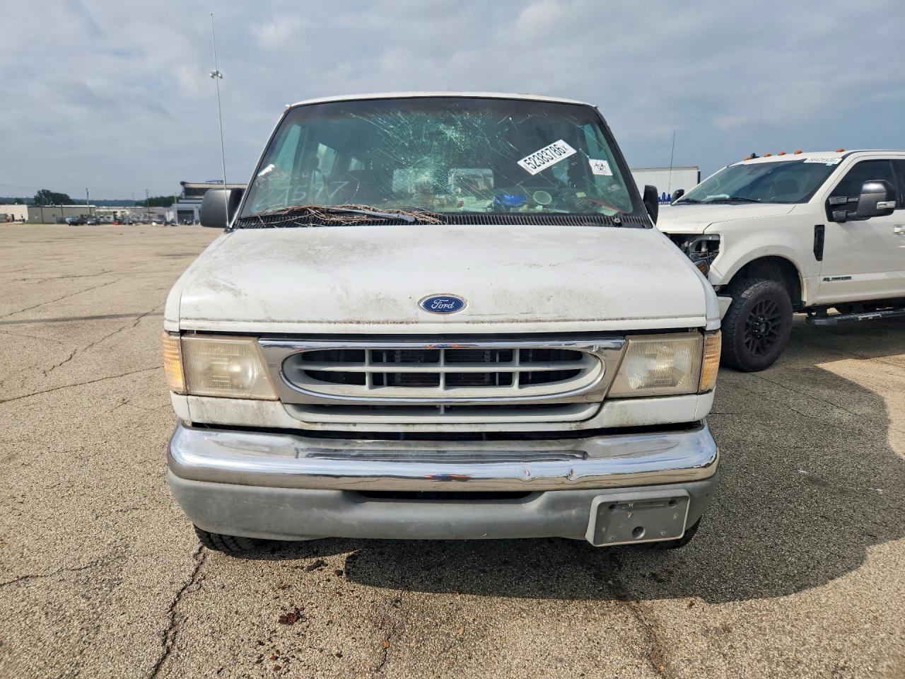 FORD ECONOLINE 1998 — 6