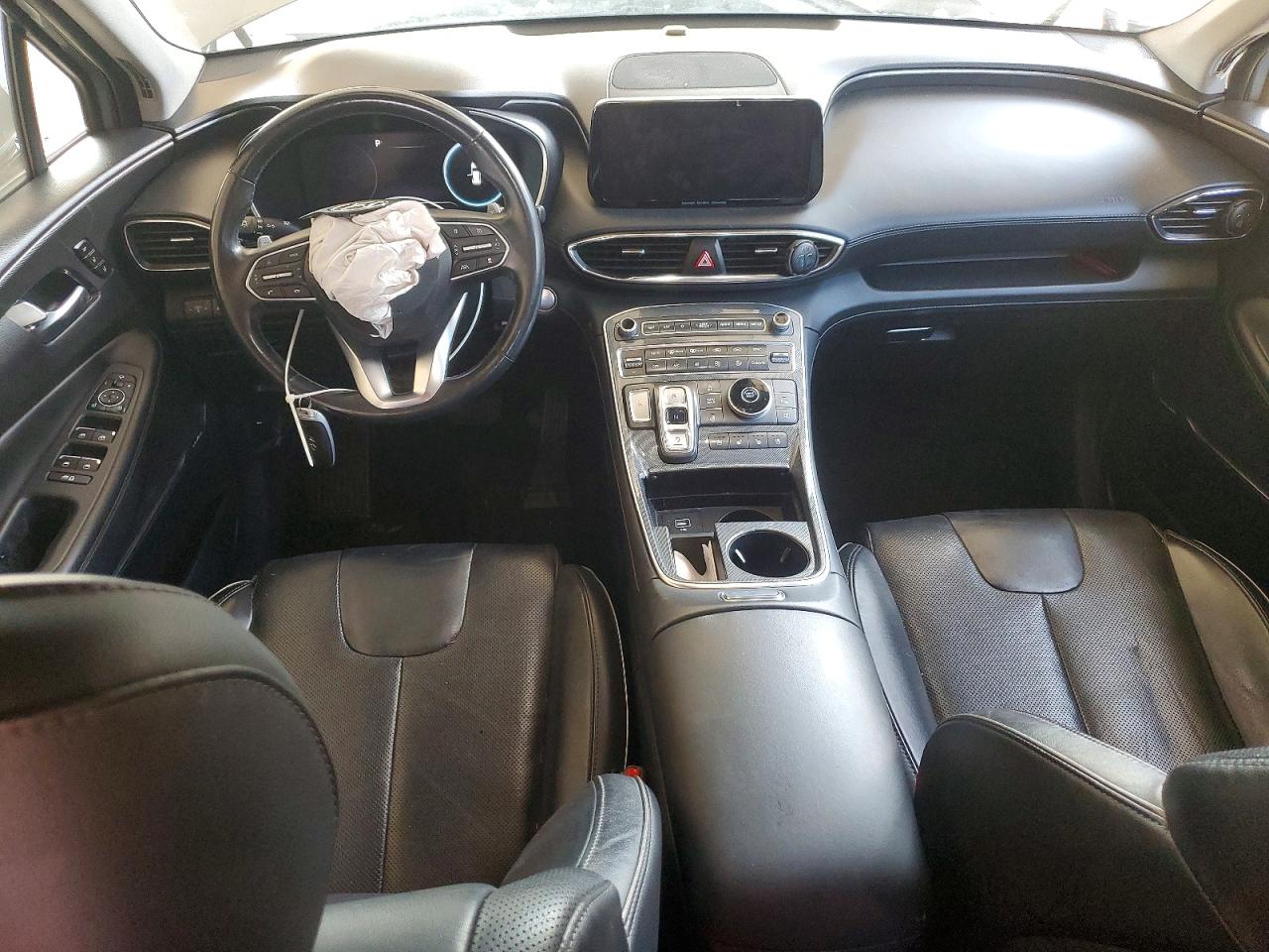 HYUNDAI SANTA FE 2022 — 9