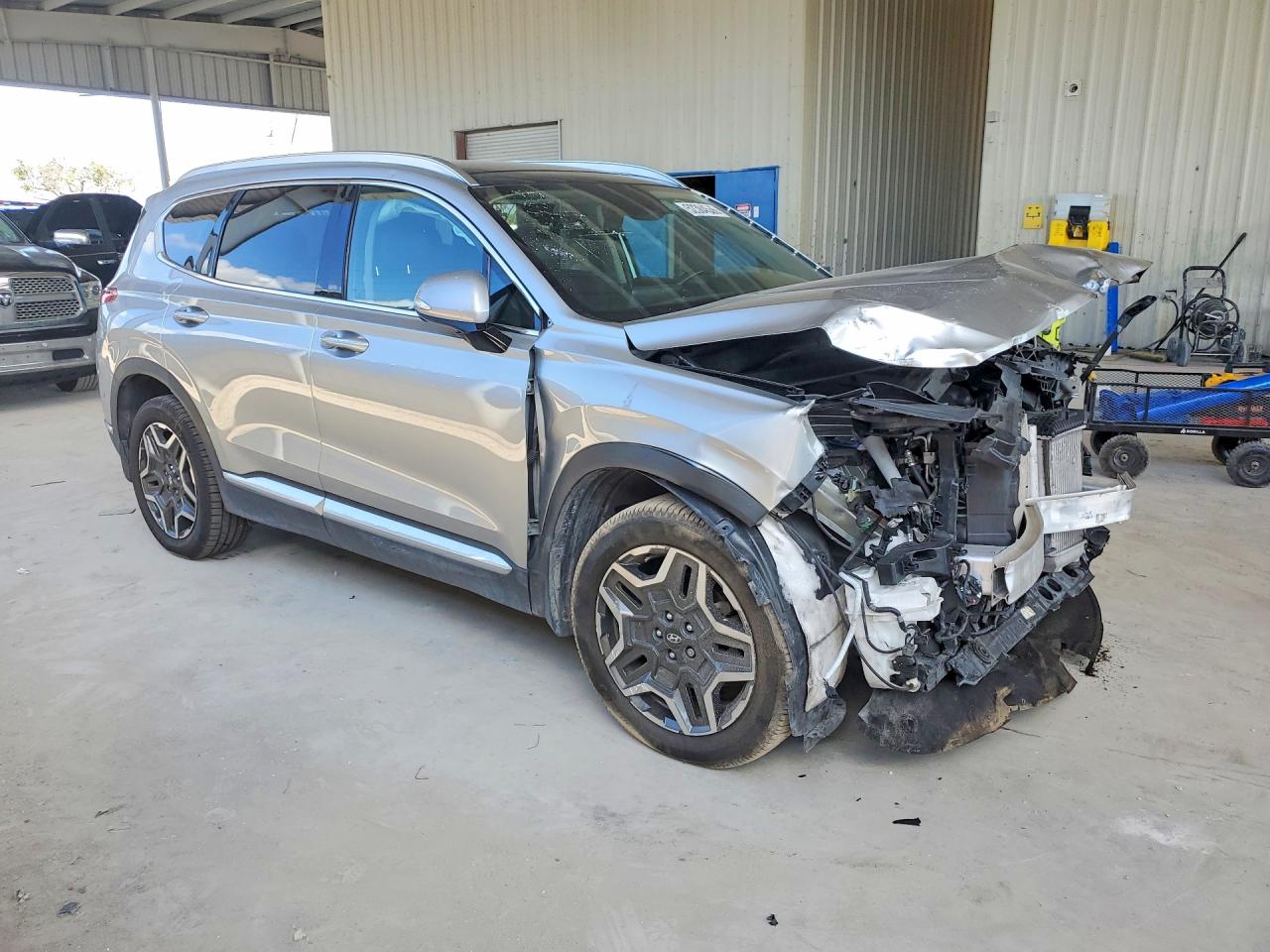 HYUNDAI SANTA FE 2022 — 5