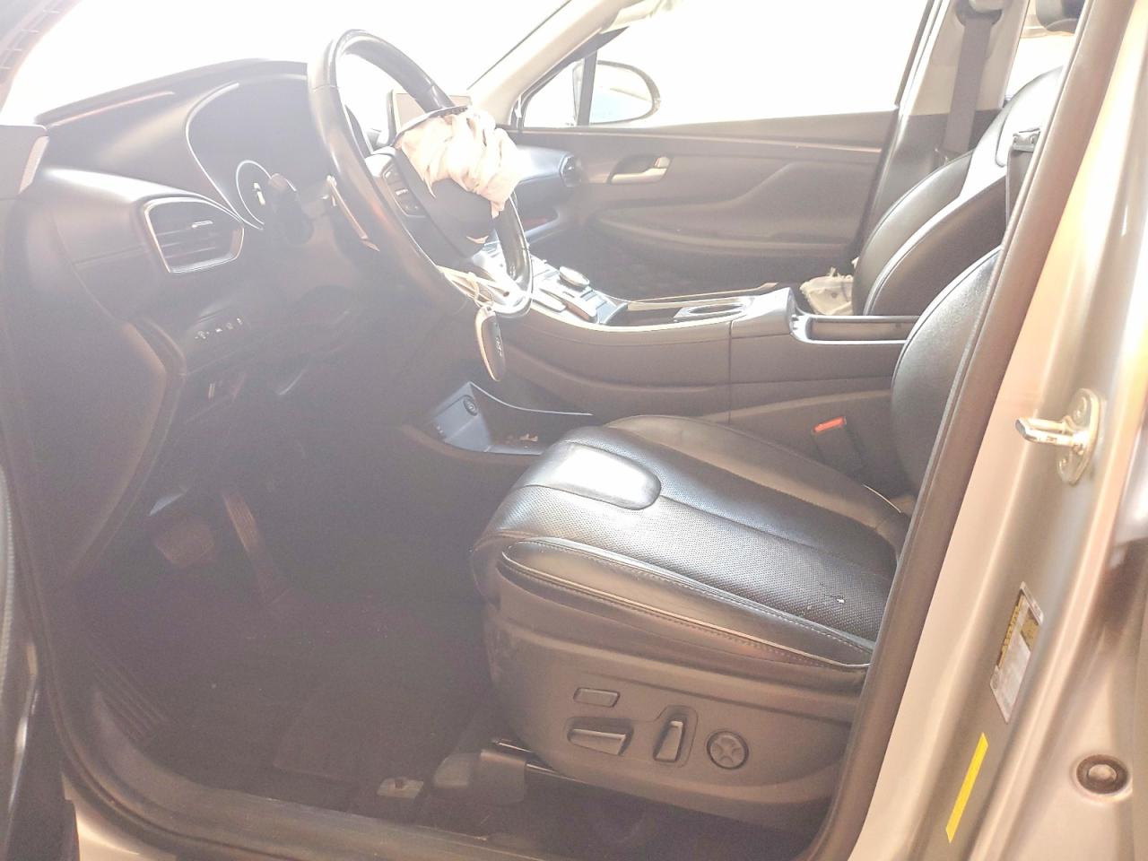 HYUNDAI SANTA FE 2022 — 8