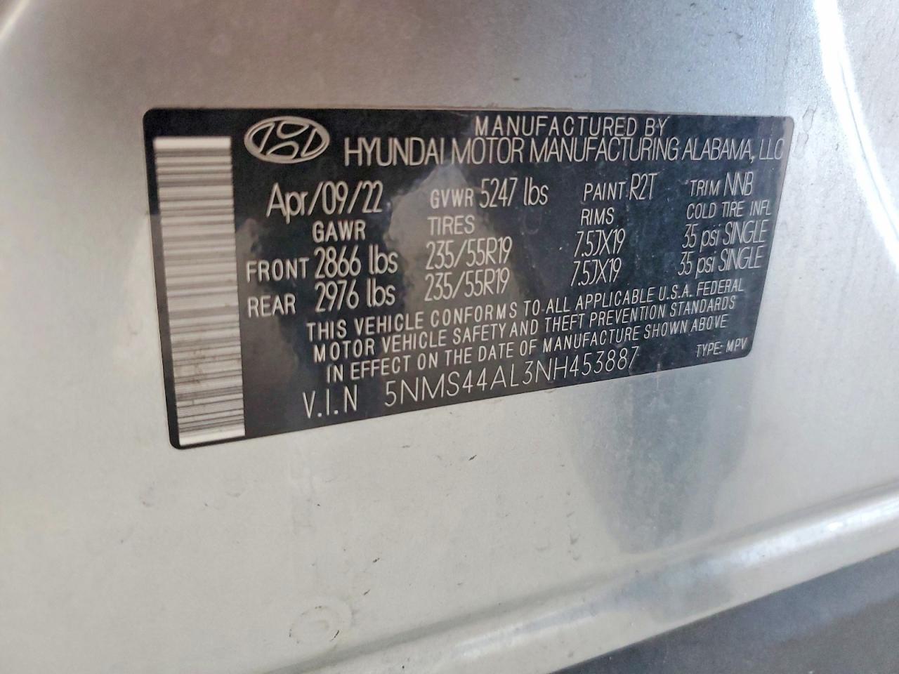 HYUNDAI SANTA FE 2022 — 14
