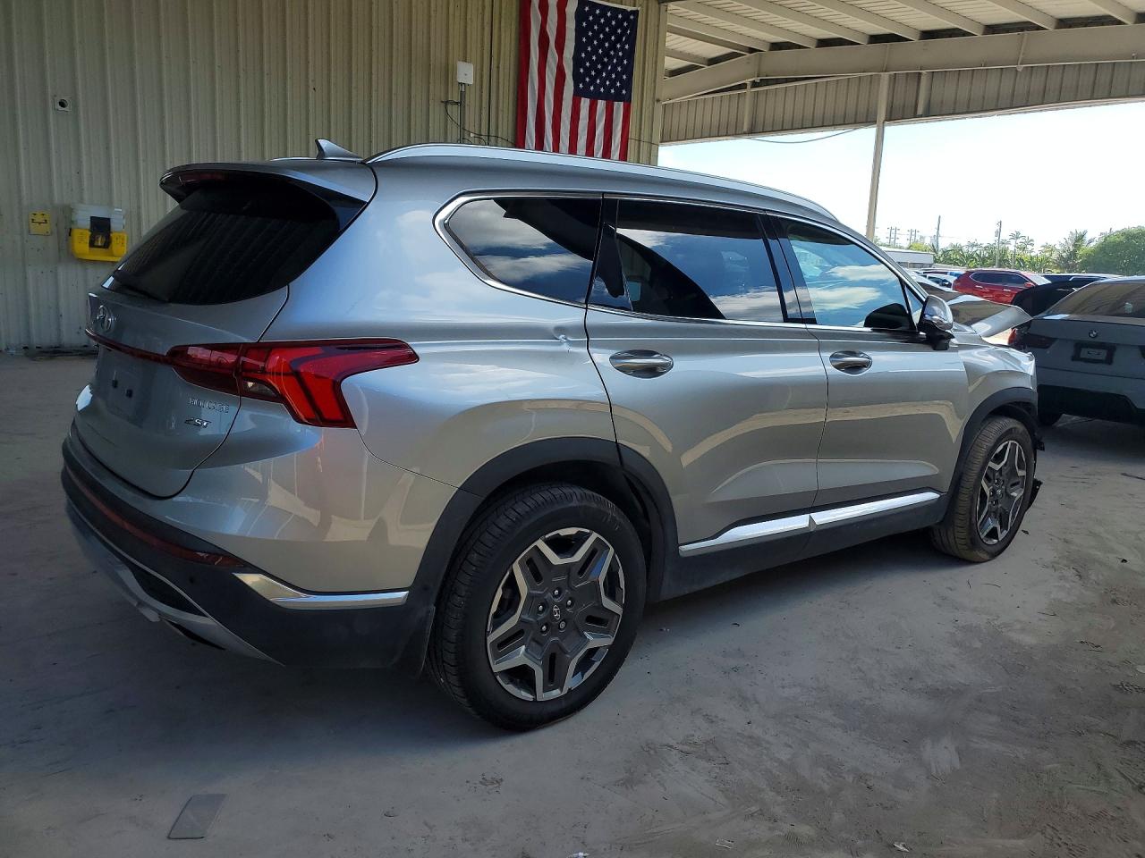 HYUNDAI SANTA FE 2022 — 4