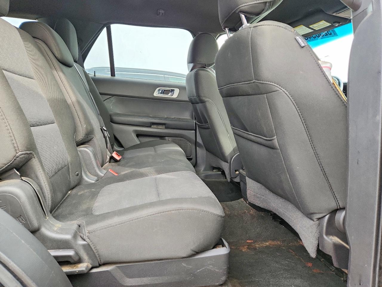 FORD EXPLORER 2014 — 12