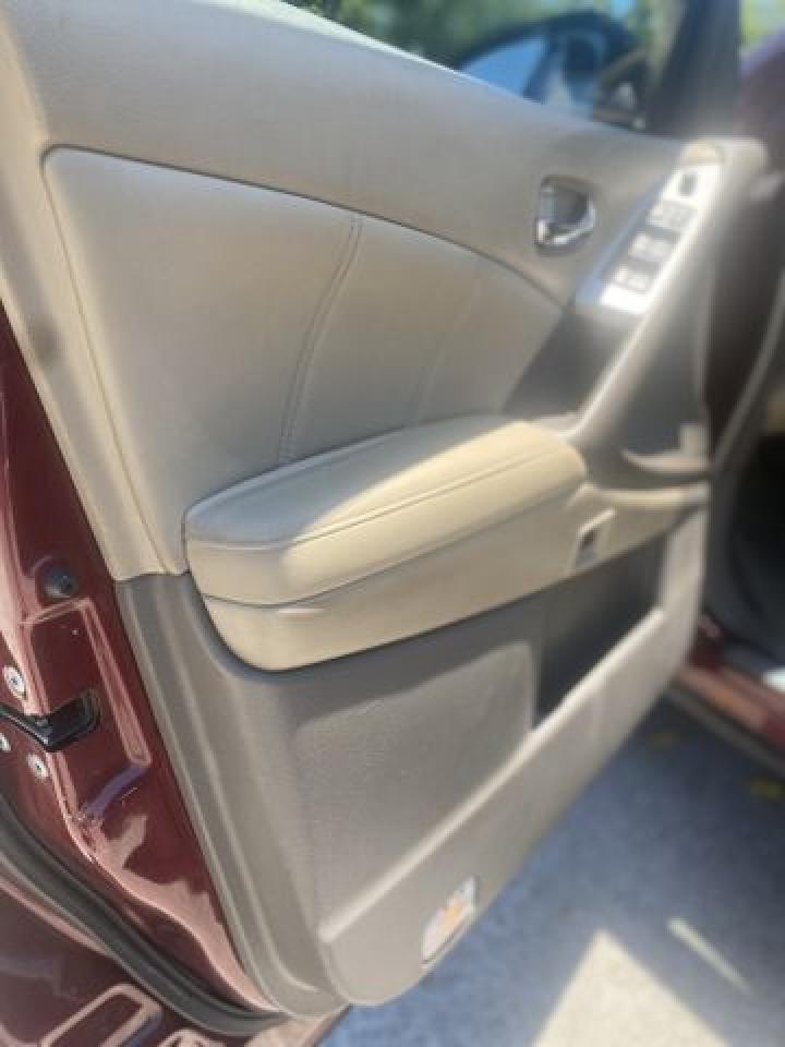 NISSAN MURANO 2011 — 16