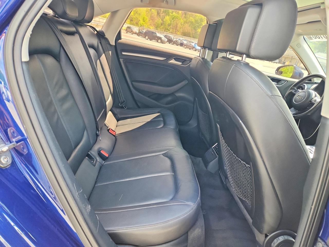 AUDI A3 2016 — 11