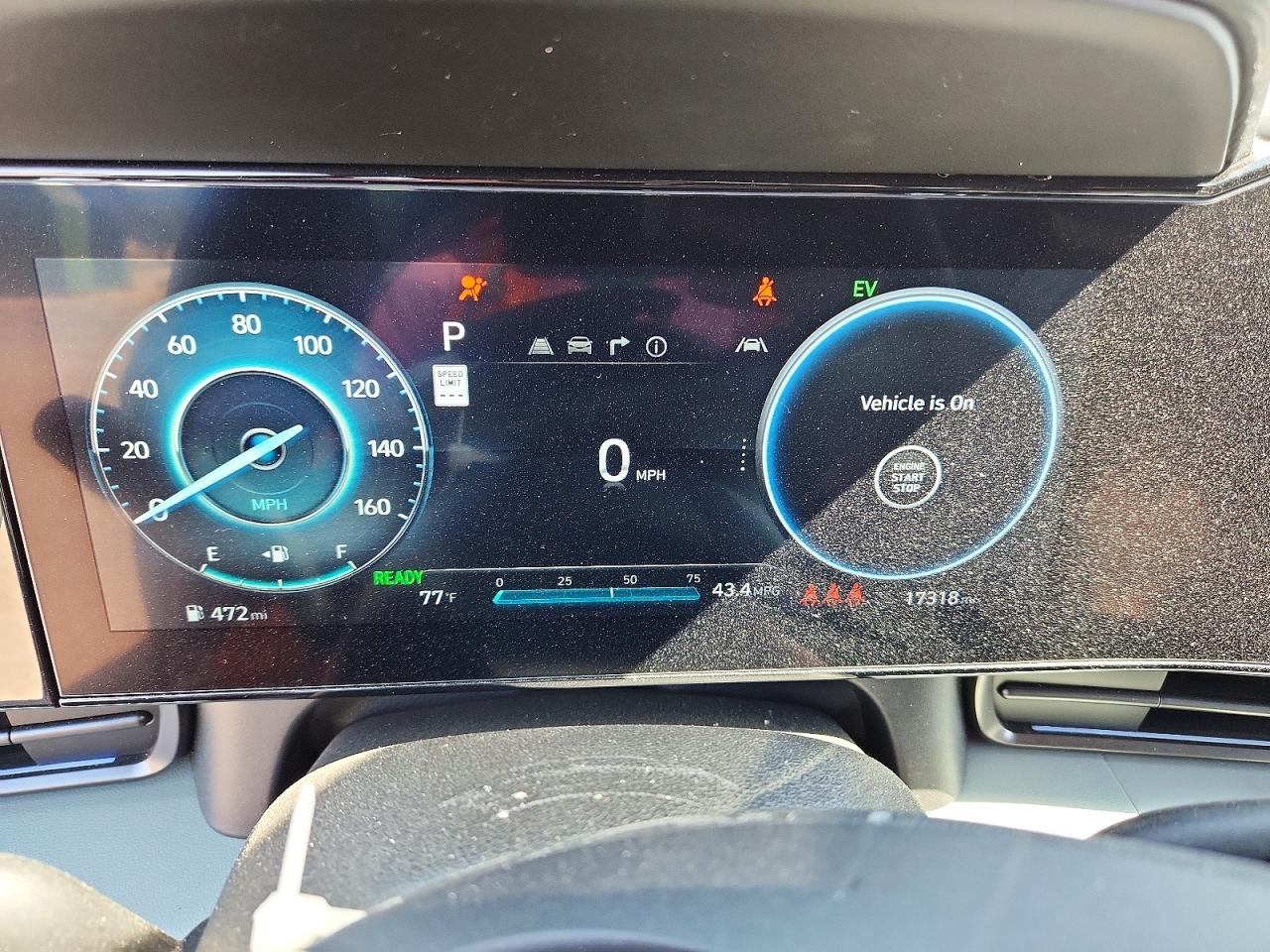 HYUNDAI ELANTRA 2025 — 10
