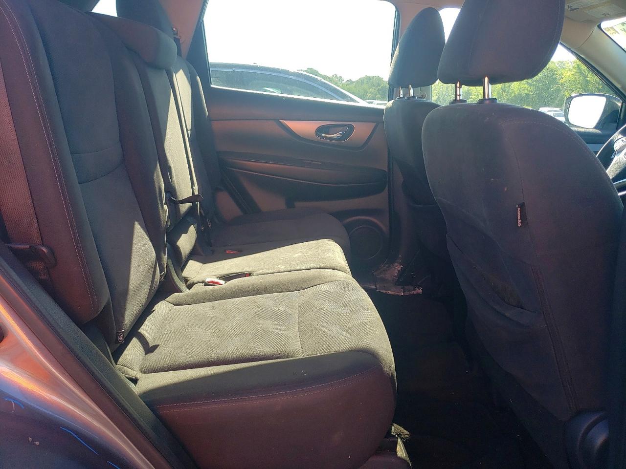 NISSAN ROGUE 2016 — 11