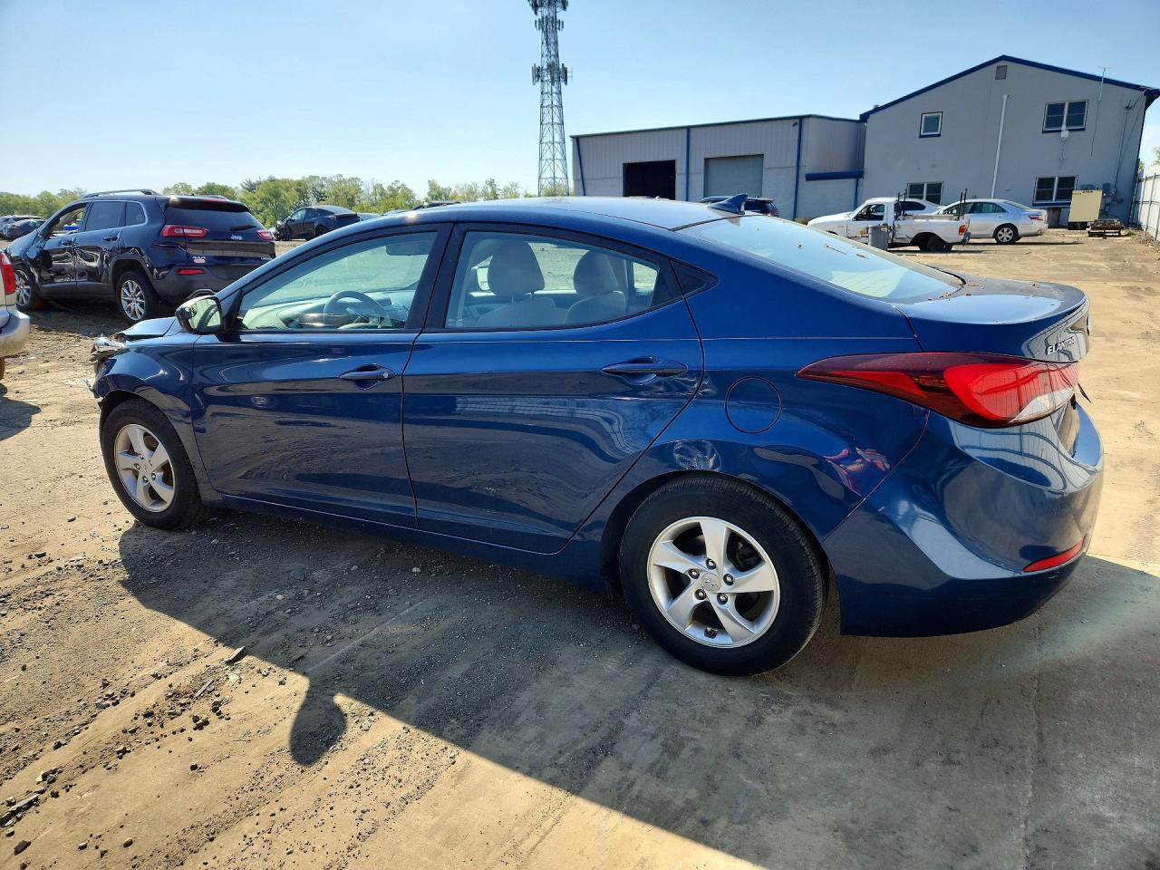 HYUNDAI ELANTRA 2014 — 3