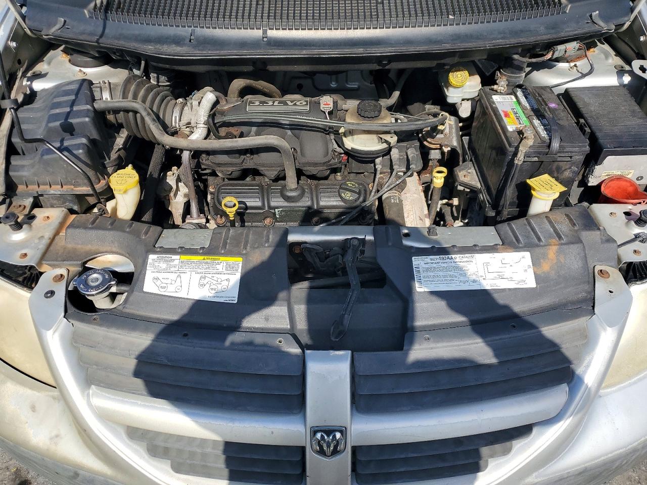 DODGE CARAVAN 2006 — 13
