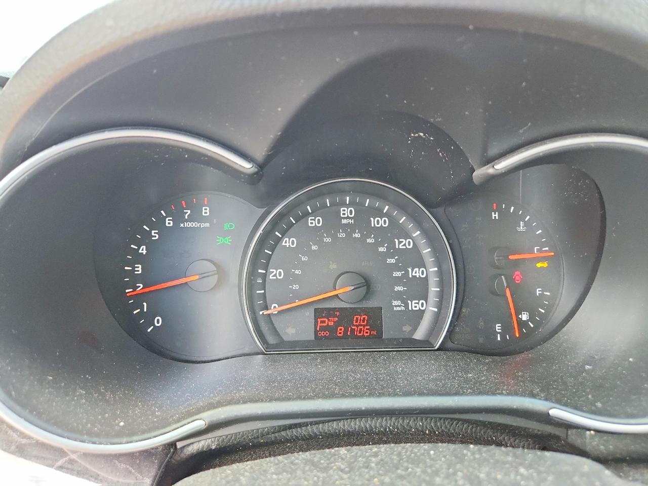 KIA SORENTO 2015 — 10