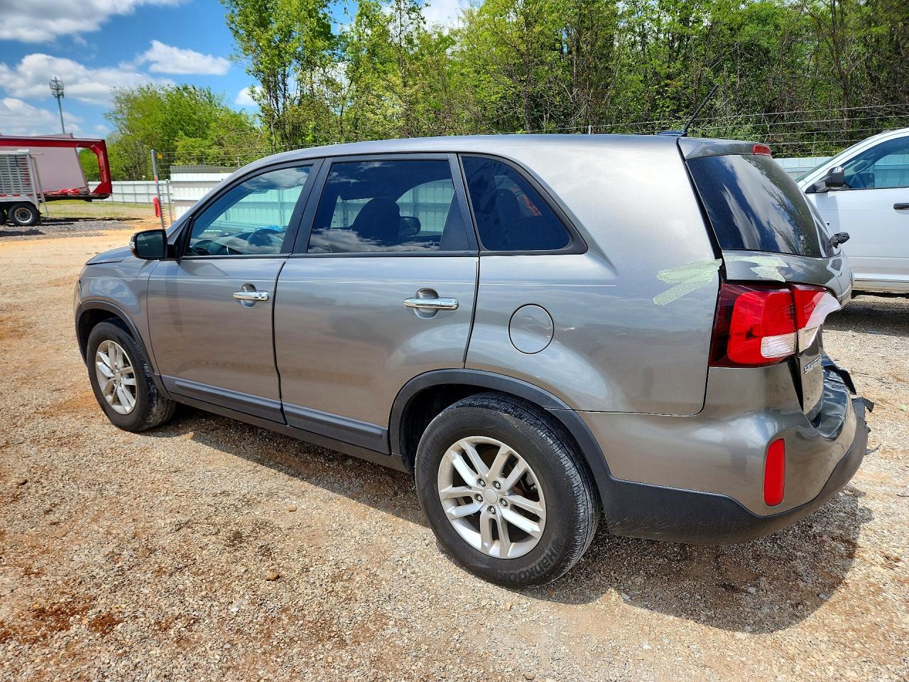 KIA SORENTO 2015 — 3