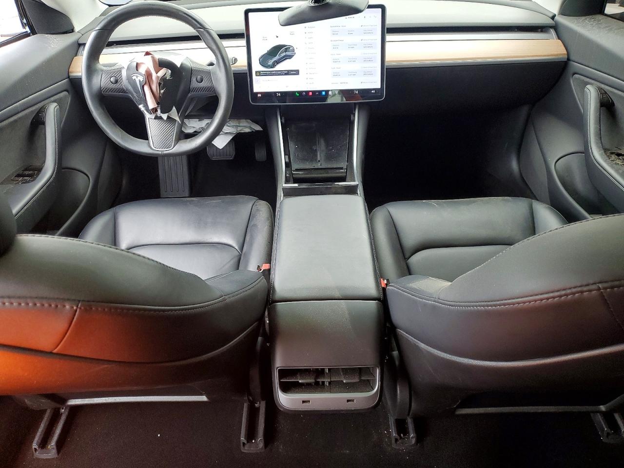 TESLA MODEL 3 2018 — 9