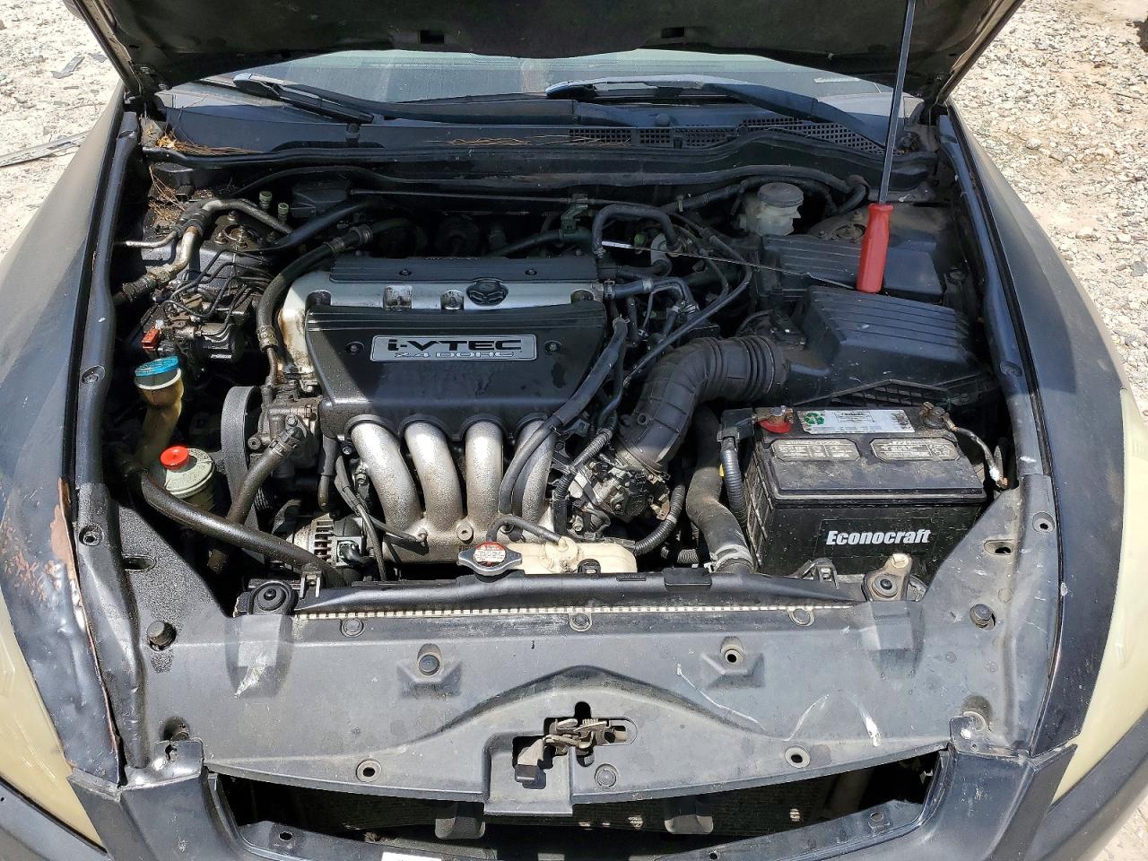 HONDA ACCORD 2004 — 12