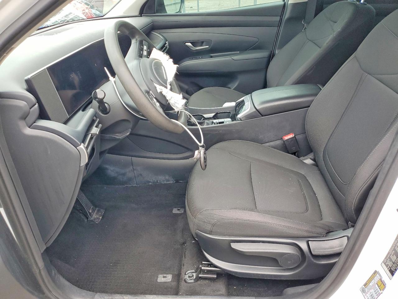 HYUNDAI TUCSON 2025 — 8